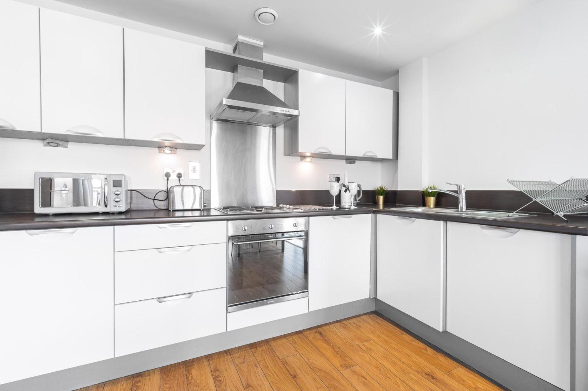 Stylish Birmingham City Centre - 2 Bed - Secure Parking - 5Ac Exterior photo